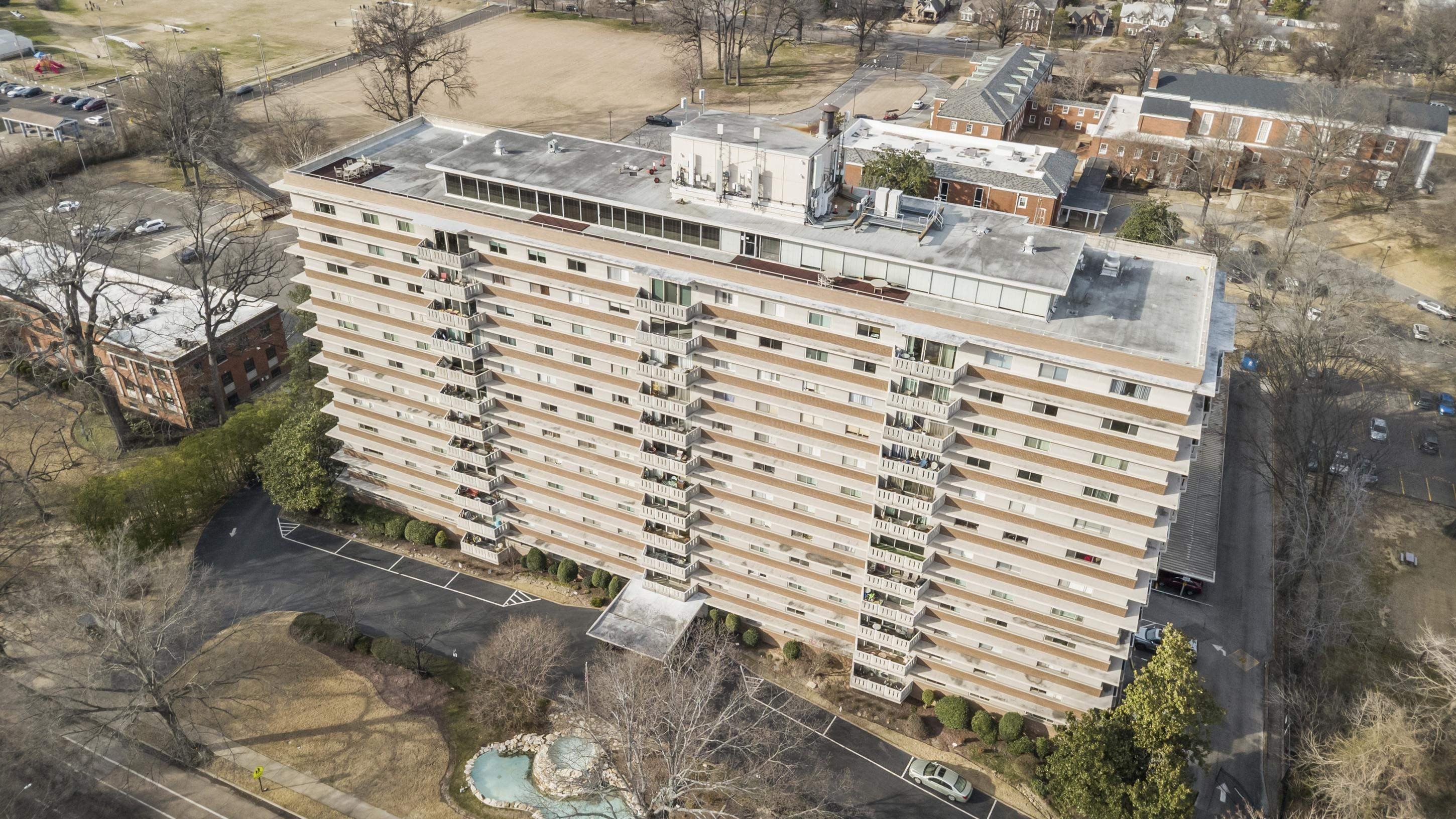 Condo 1BR 1BA - 1960 N PARKWAY Ave, Memphis, TN