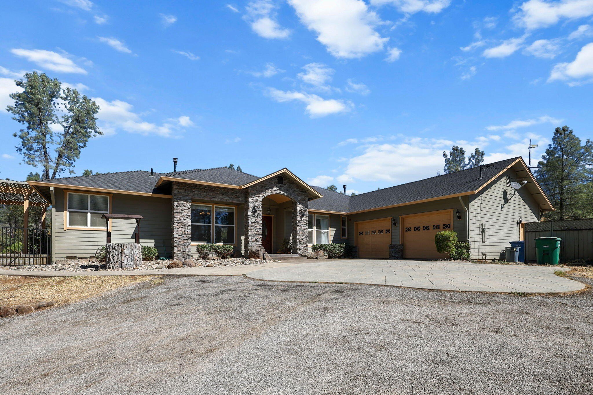 4808 ALOE VERA Dr  