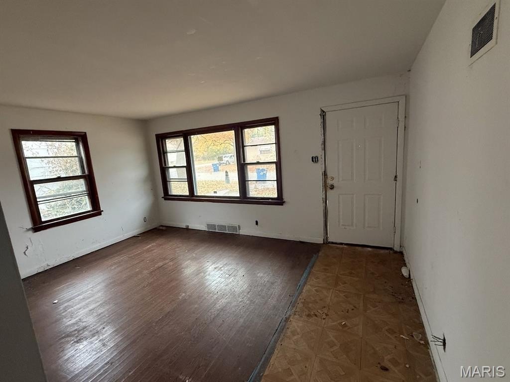 Single Family 3BR 1BA - 10449 Duke Drive, Unincorporated, MO