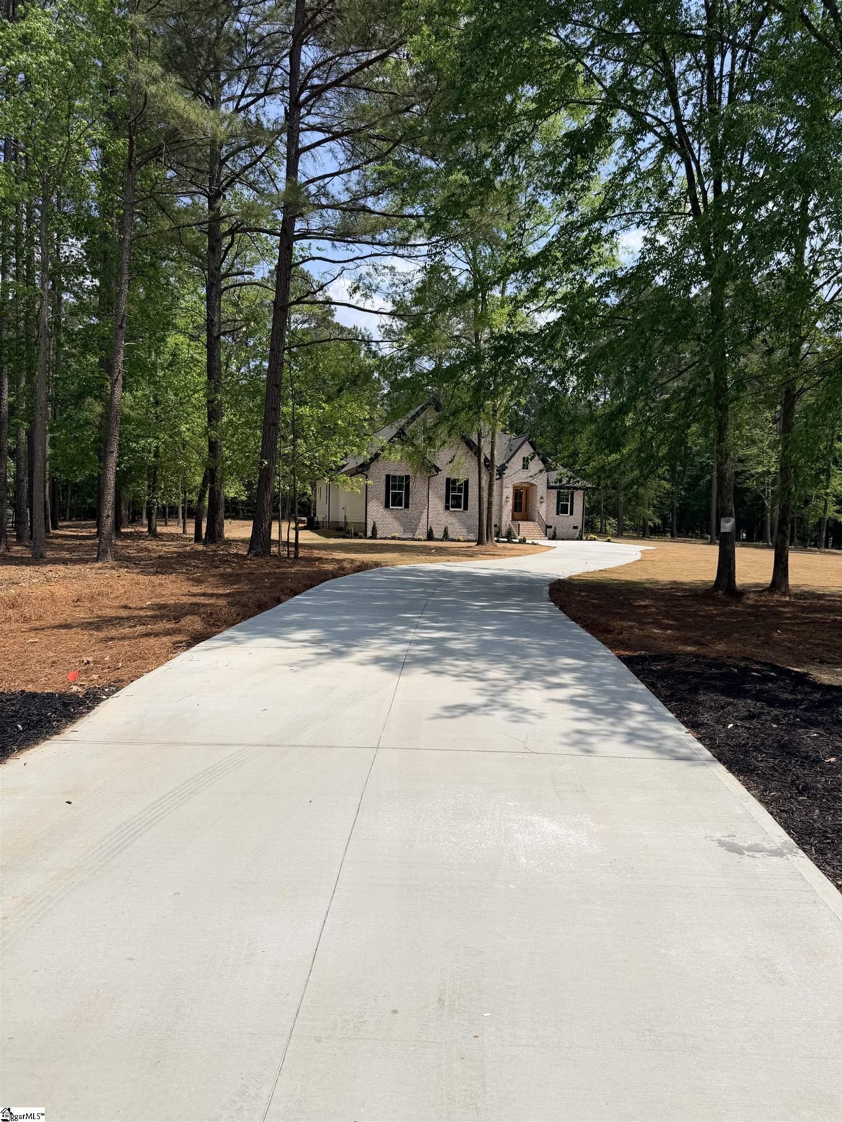 Single Family 3BR 4BA - 201 Compass Point, Greenwood, SC