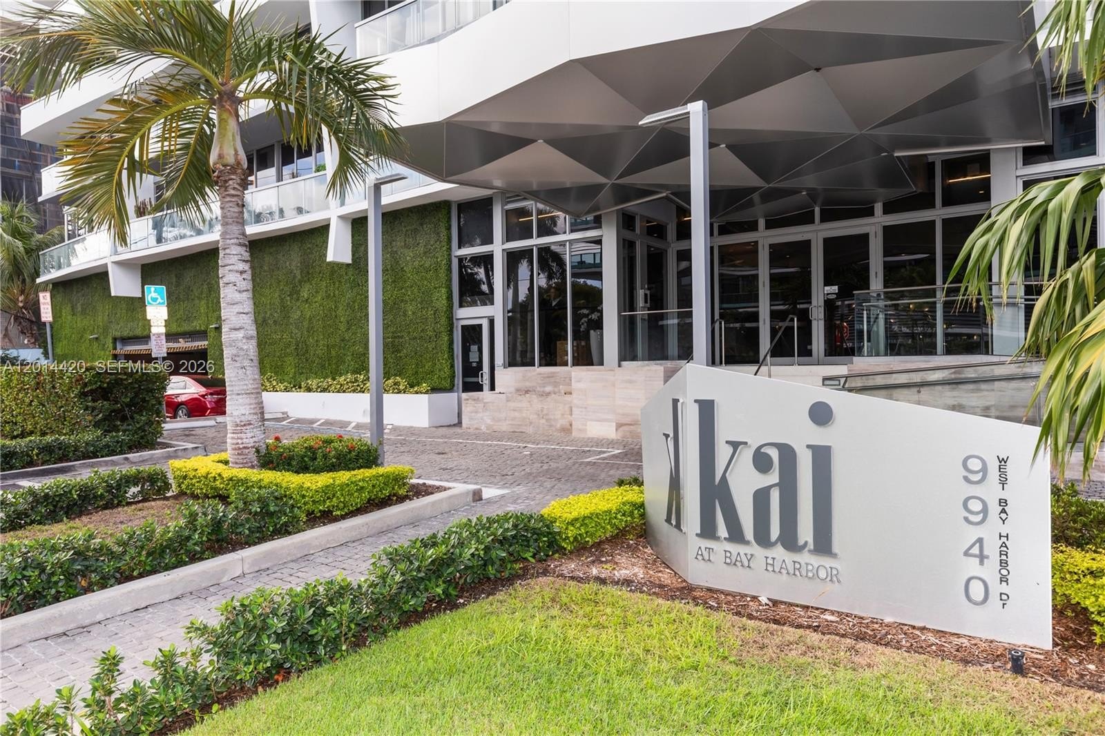 Condo 2BR 3BA - 9940 W Bay Harbor Dr, Bay Harbor Islands, FL