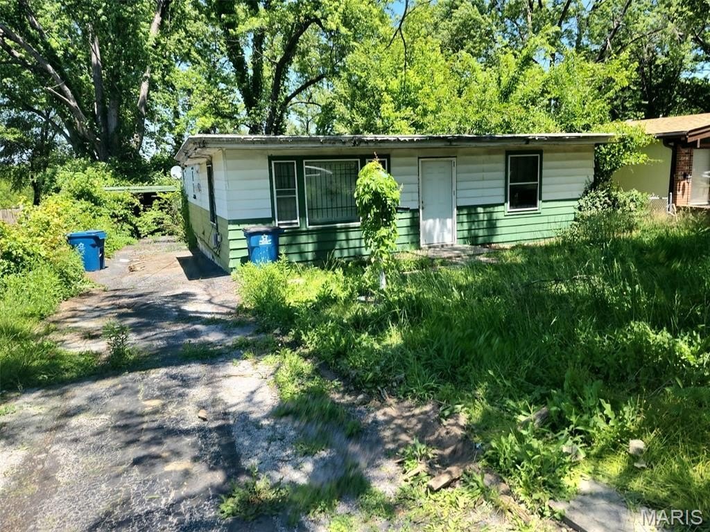 Single Family 3BR 1BA - 7497 Rowles Avenue, St Louis, MO