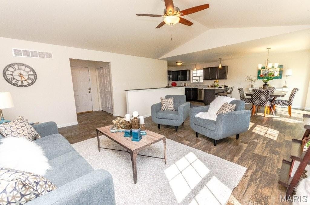 Single Family - 175 Rivers Edge Drive, Moscow Mills, MO