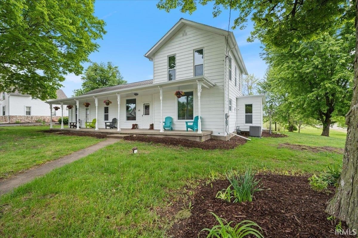 Single Family 3BR 2BA - 123 E Hovey Street, Warsaw, IN