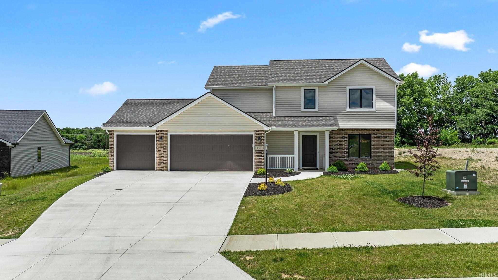 Single Family 4BR 3BA - 130 Longrifle Road, Warsaw, IN