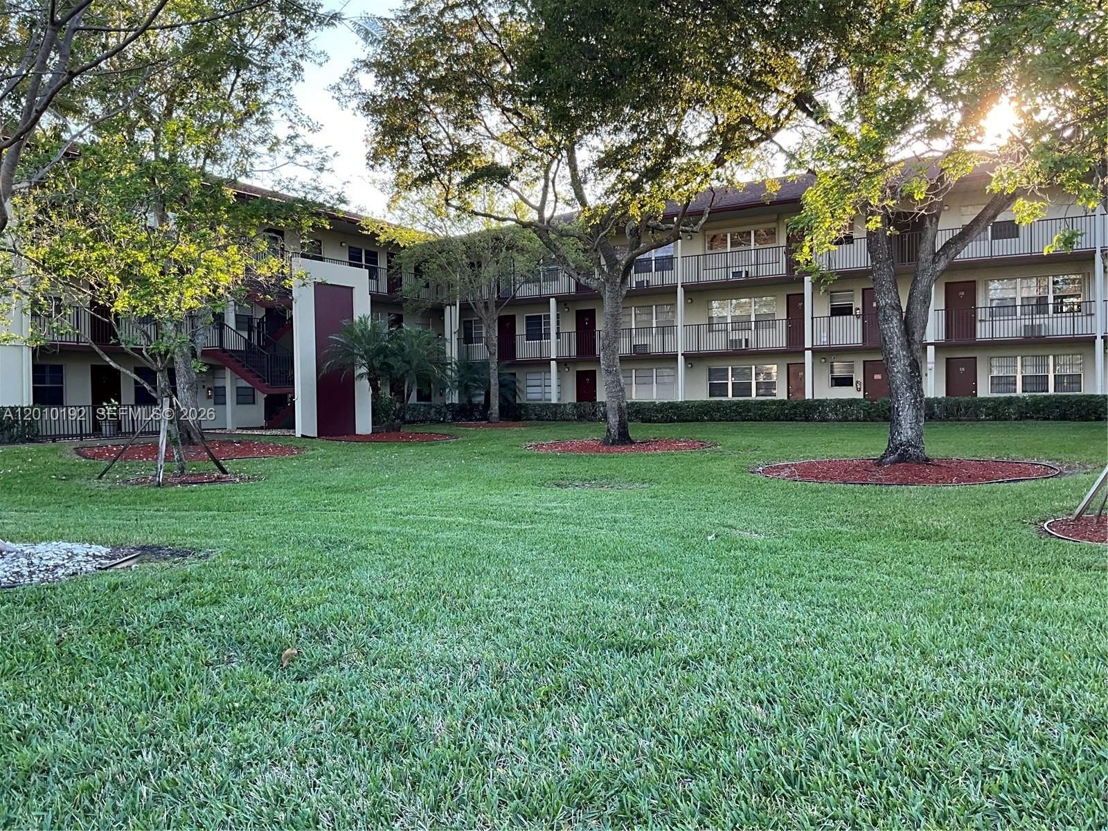 Condo 2BR 2BA - 150 SW 134th Way, Pembroke Pines, FL