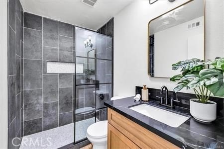 2120 N Indian Cyn  