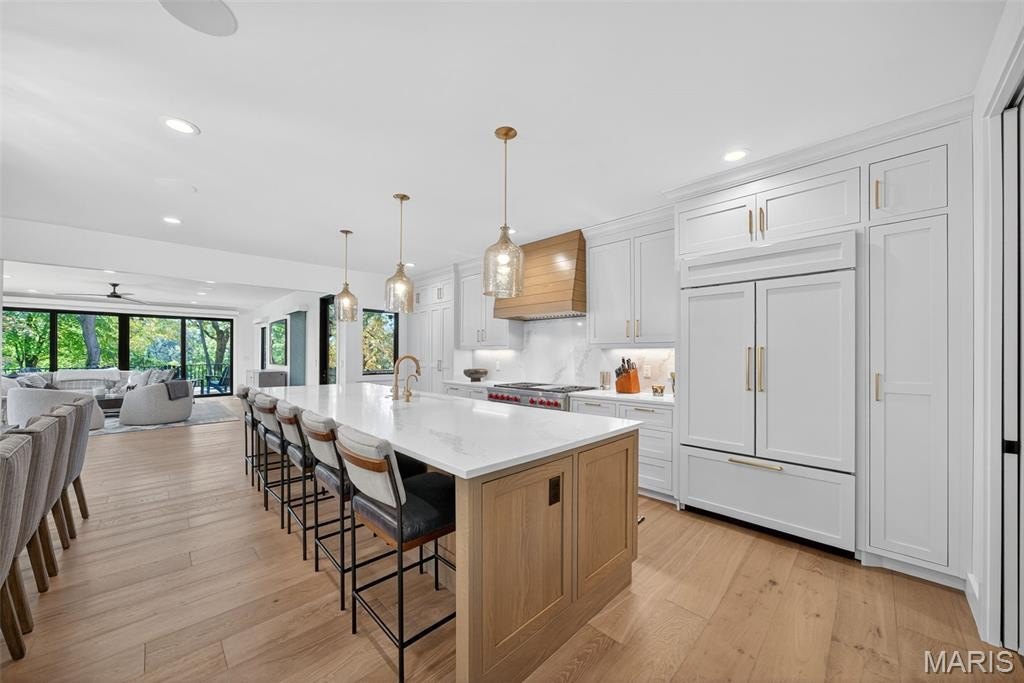 Single Family 5BR 4BA - 22 Holloway Drive, Lake St Louis, MO