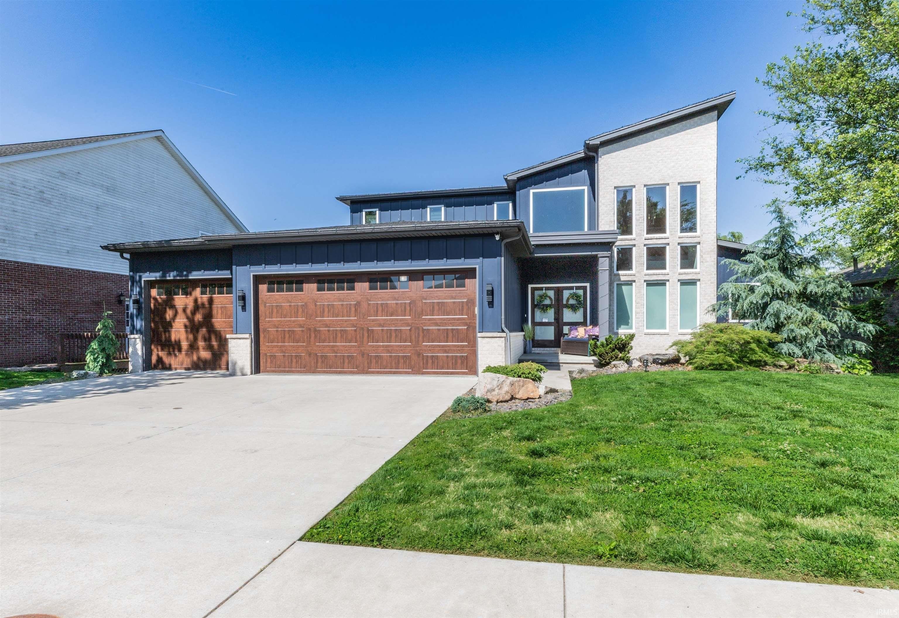 Single Family 5BR 4BA - 19140 Fenwick Lane, Evansville, IN