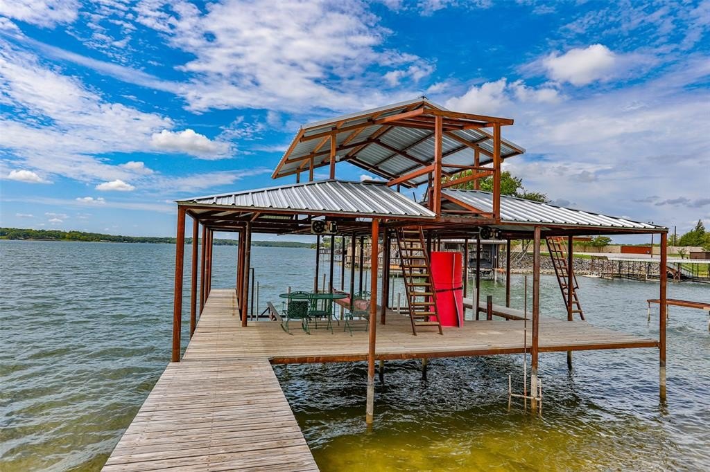 Single Family 2BR 2BA - 78 Park Lane, Gainesville, TX