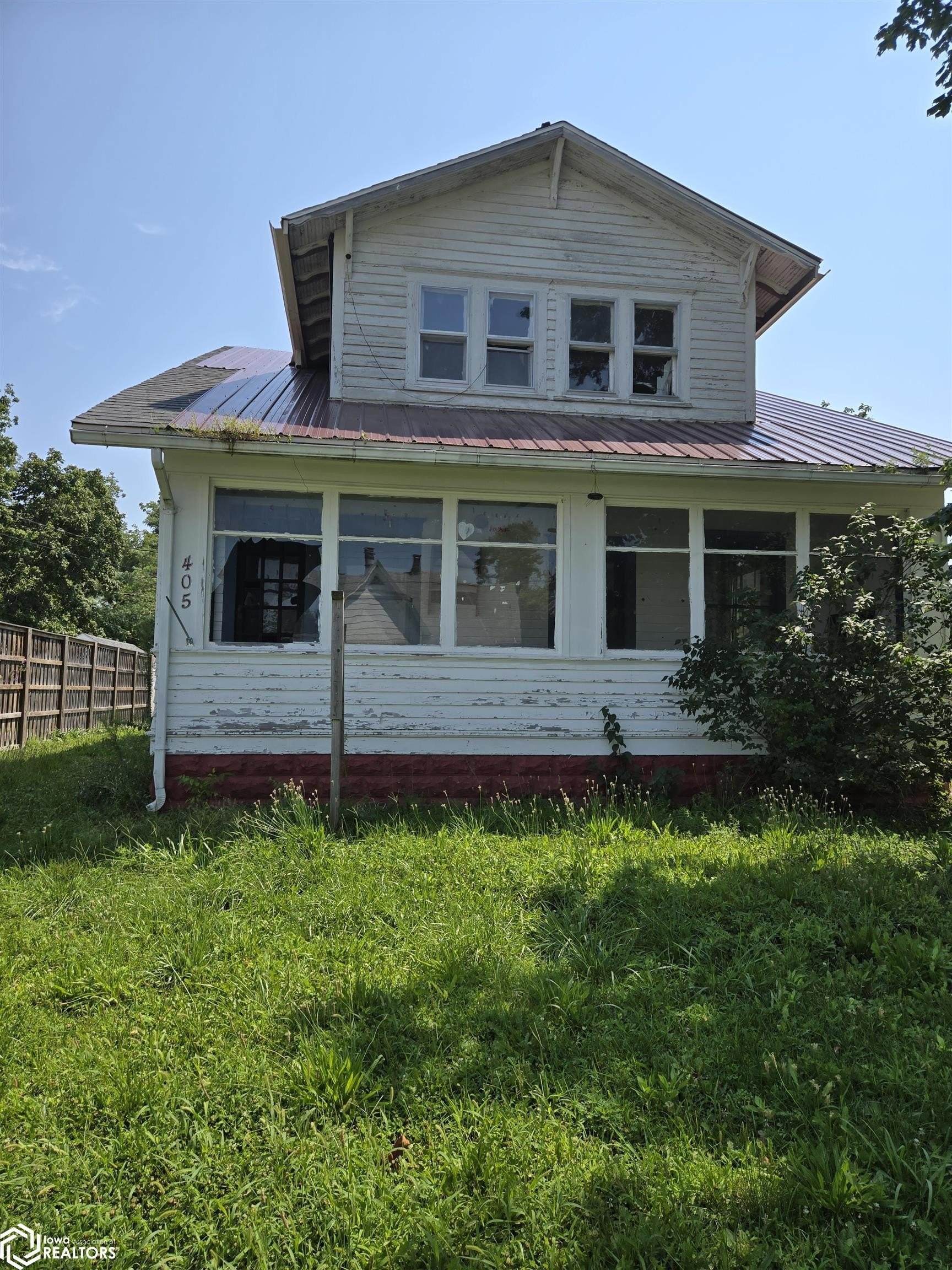 405 N Ctr St  
