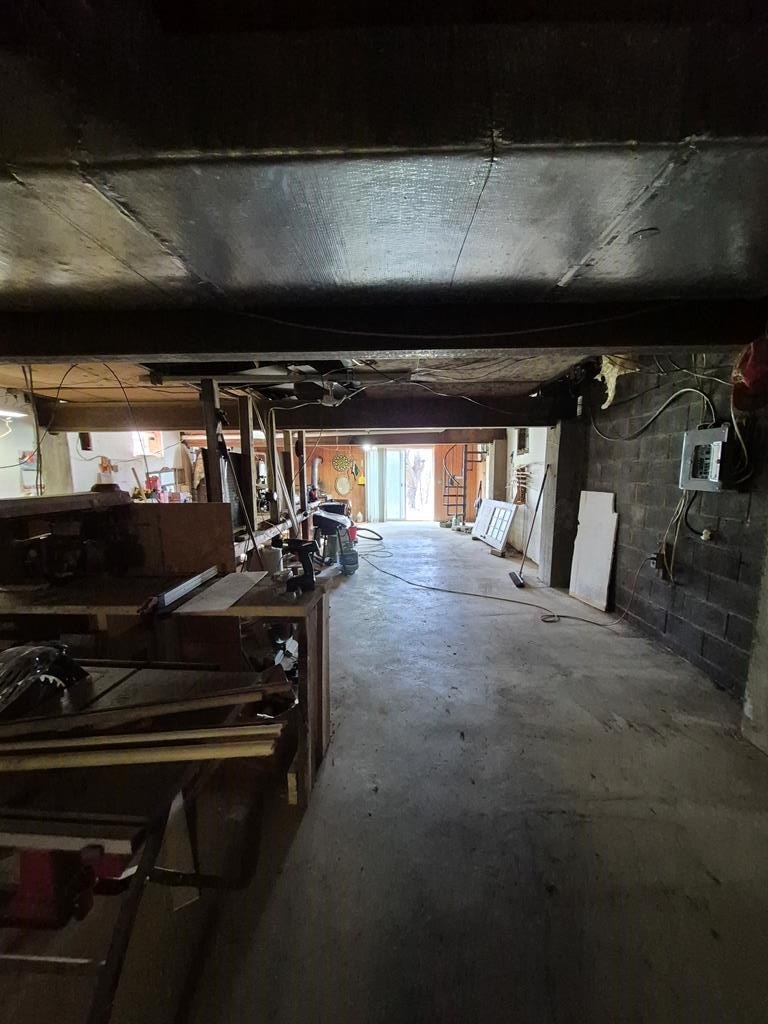 Single Family 3BR 2BA - 477 Pence Lane, NALLEN, WV