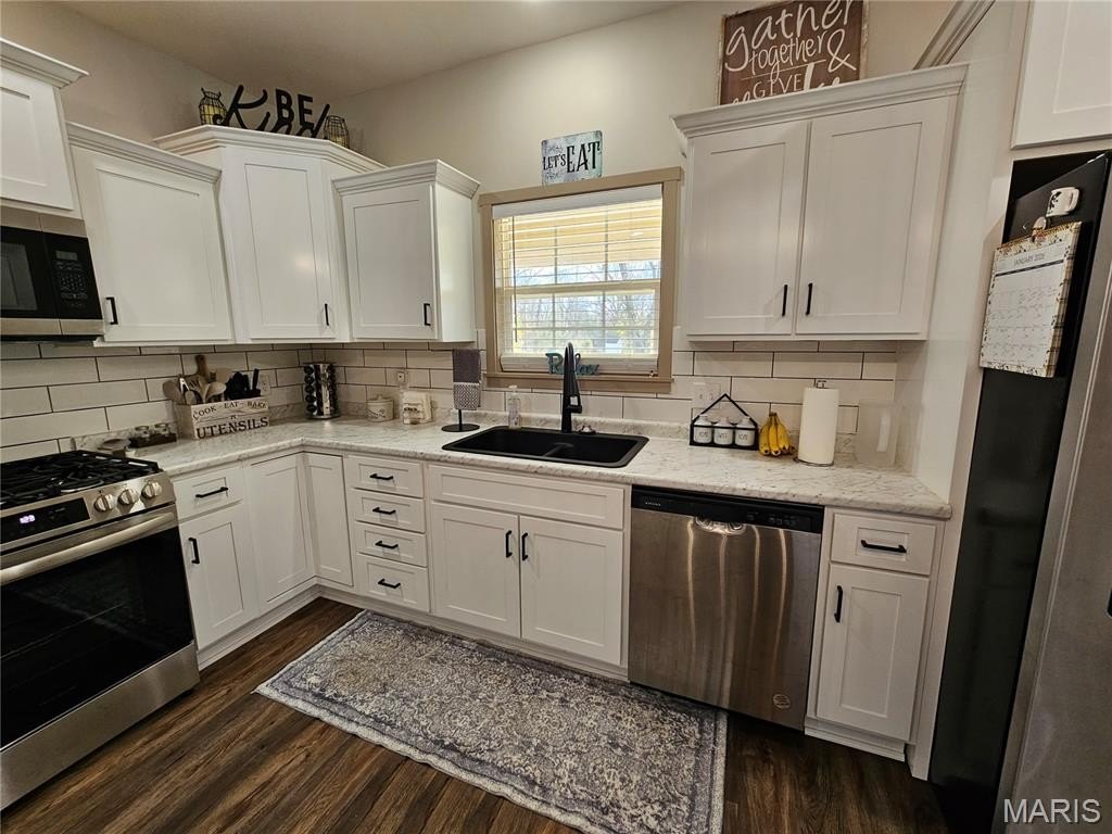 Single Family 4BR 2BA - 4795 Ripley K-1, Doniphan, MO
