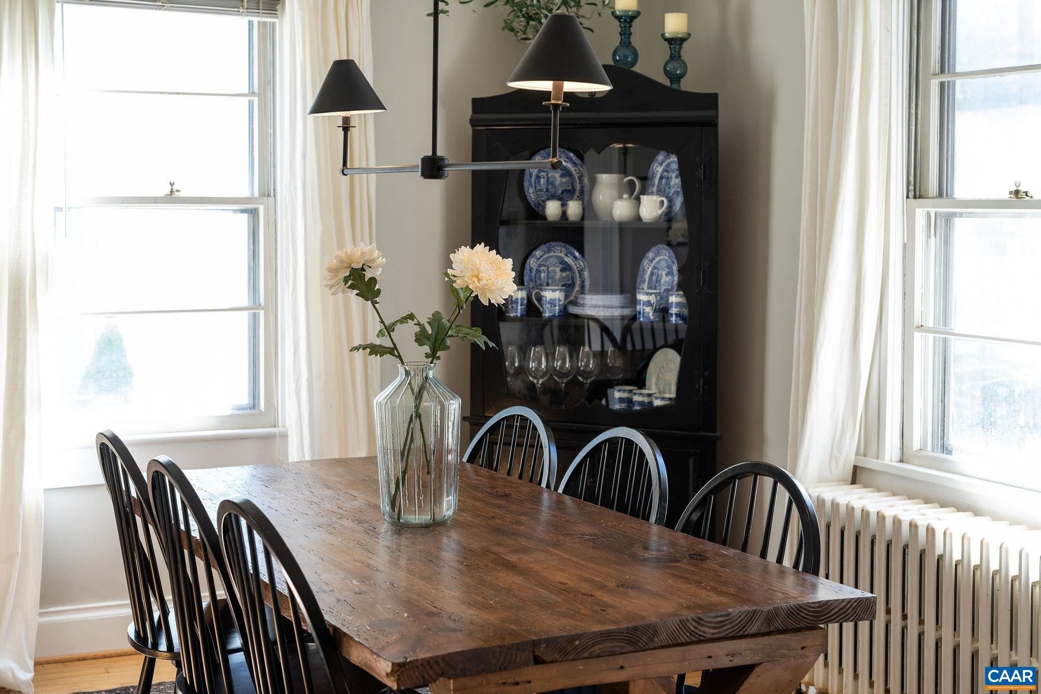 Single Family 3BR 3BA - 902 SAINT CLAIR AVE, CHARLOTTESVILLE, VA