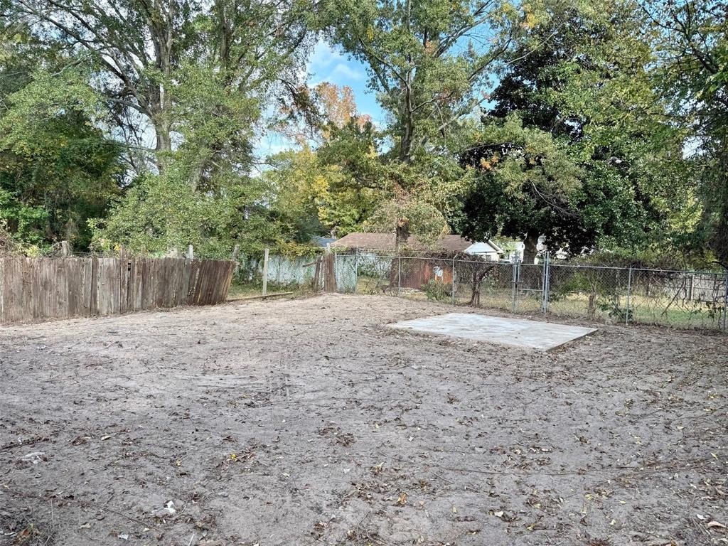 Single Family 2BR 1BA - 5923 Henderson Avenue, Shreveport, LA