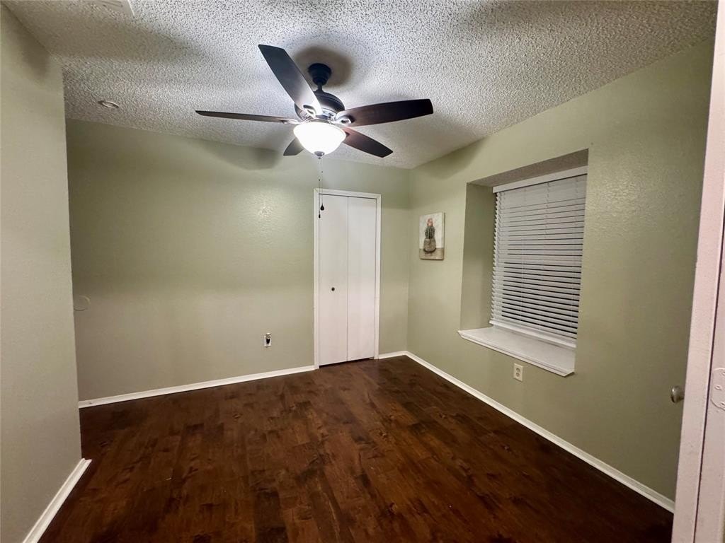 Single Family 3BR 1BA - 5665 Whitley Road, Haltom City, TX