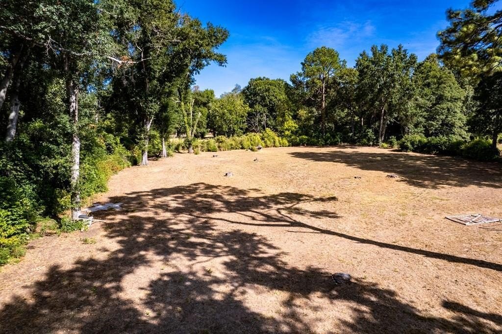 1513 E Palestine Ave  