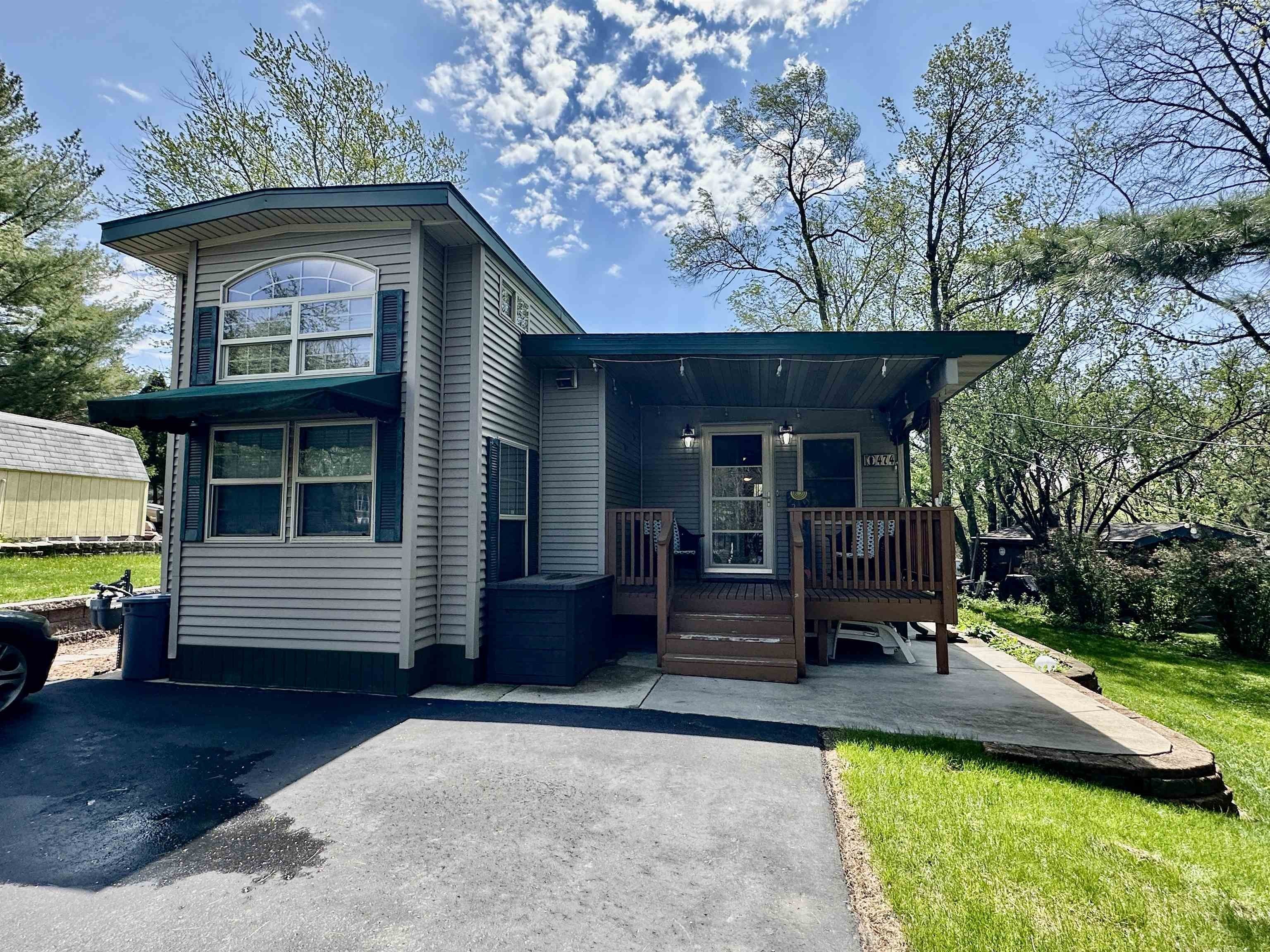 Manufactured Housing 2BR 1BA - 474 Westview Court, Edgerton, WI