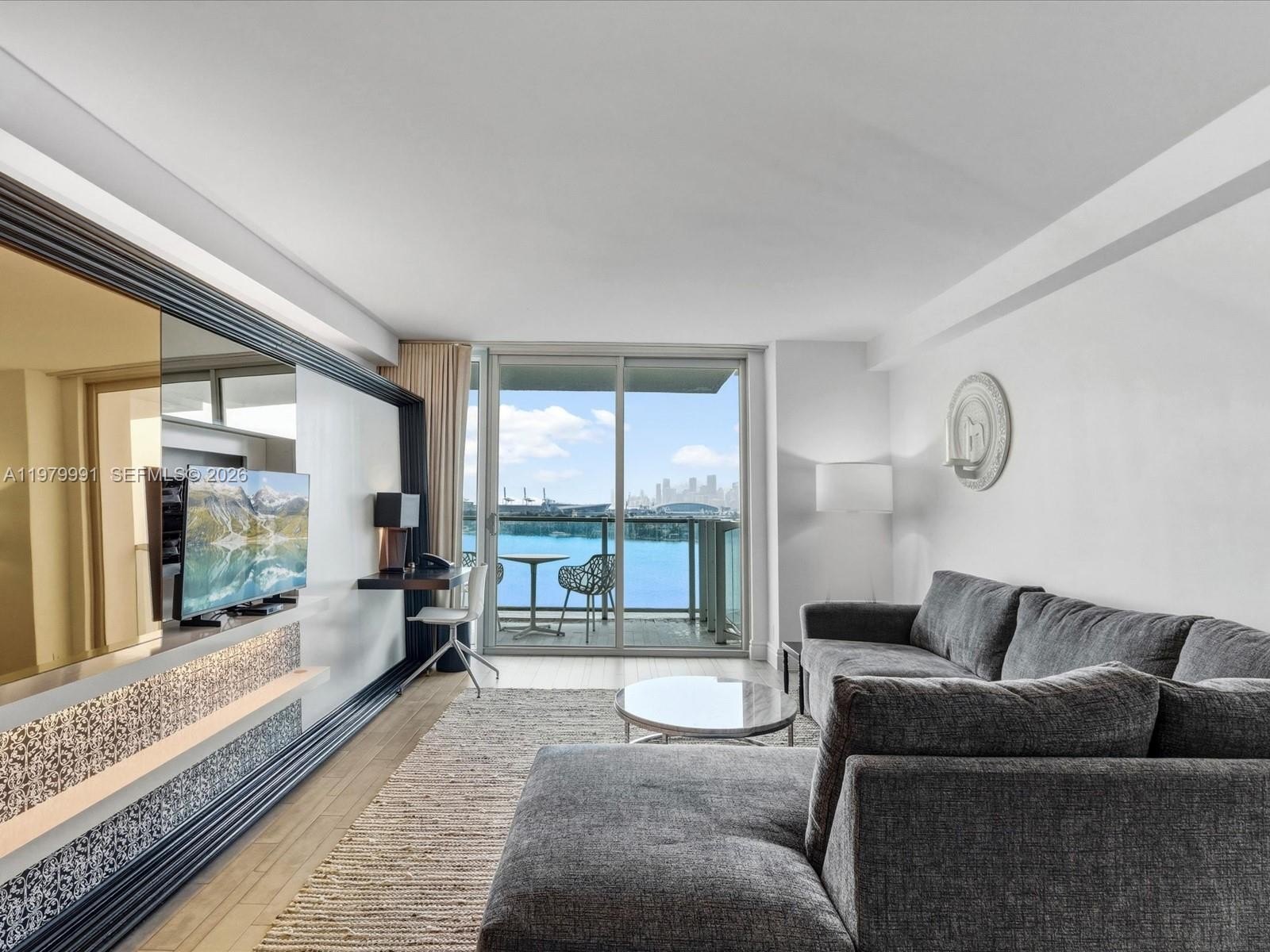 Condo 1BR 1BA - 1100 West Ave, Miami  Beach, FL