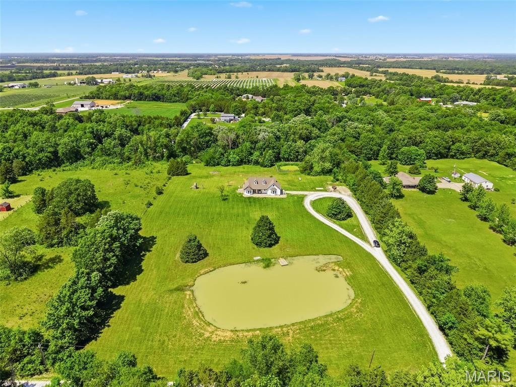 Single Family 4BR 2BA - 21855 N Prairie Road, Warrenton, MO