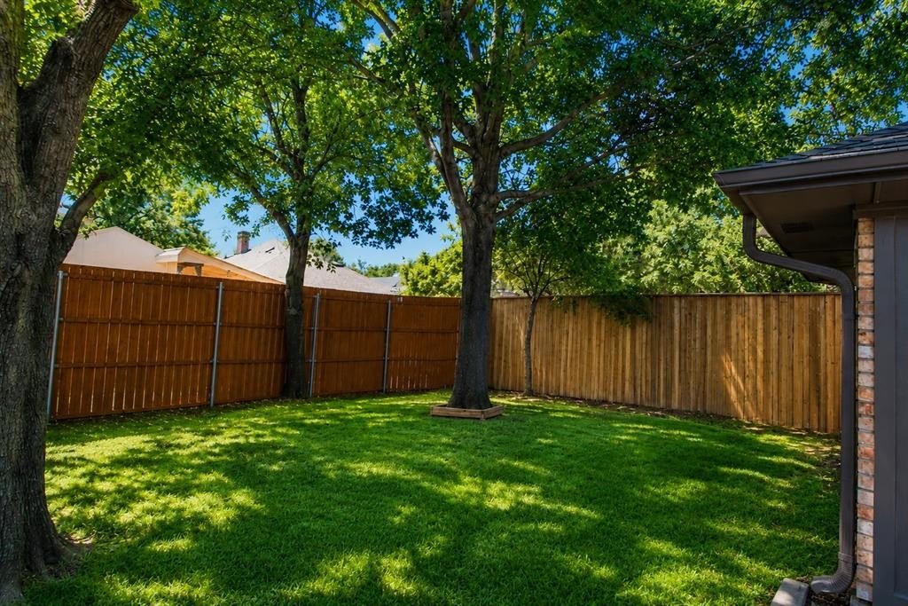 Single Family 4BR 2BA - 4124 Firebrick Lane, Dallas, TX