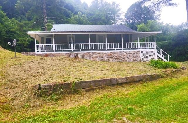 Other 3BR 2BA - 8222 Alarka Road, Bryson City, NC