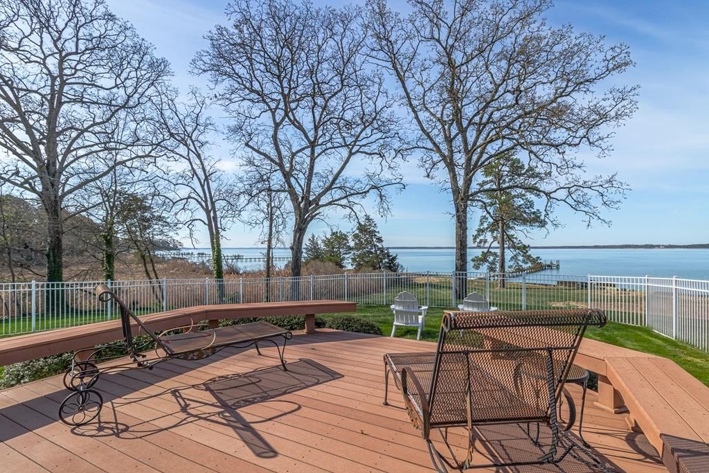 Single Family 4BR 5BA - 296 Granville Bay Road, Lancaster, VA
