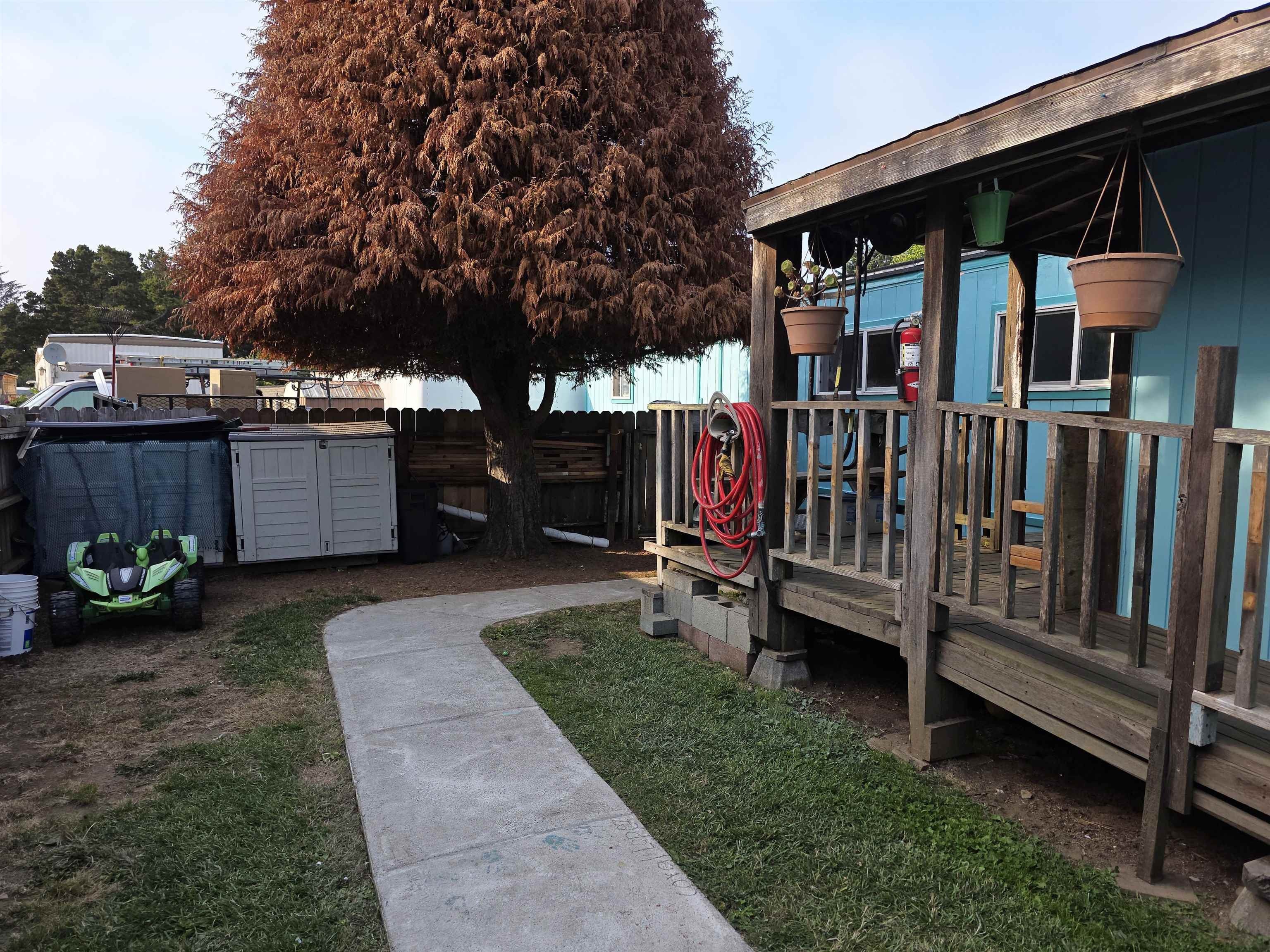 Manufactured Housing 3BR 1BA - 1950 Northcrest, Crescent City, CA