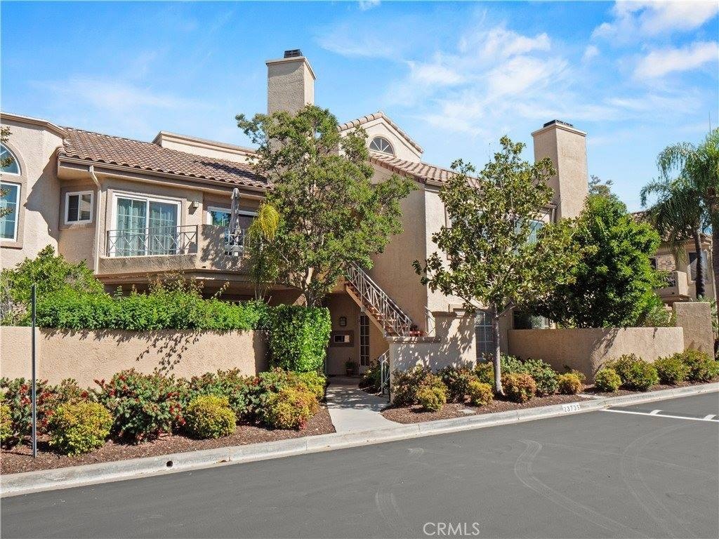 Condo 2BR 2BA - 23735 Del Monte, Valencia, CA