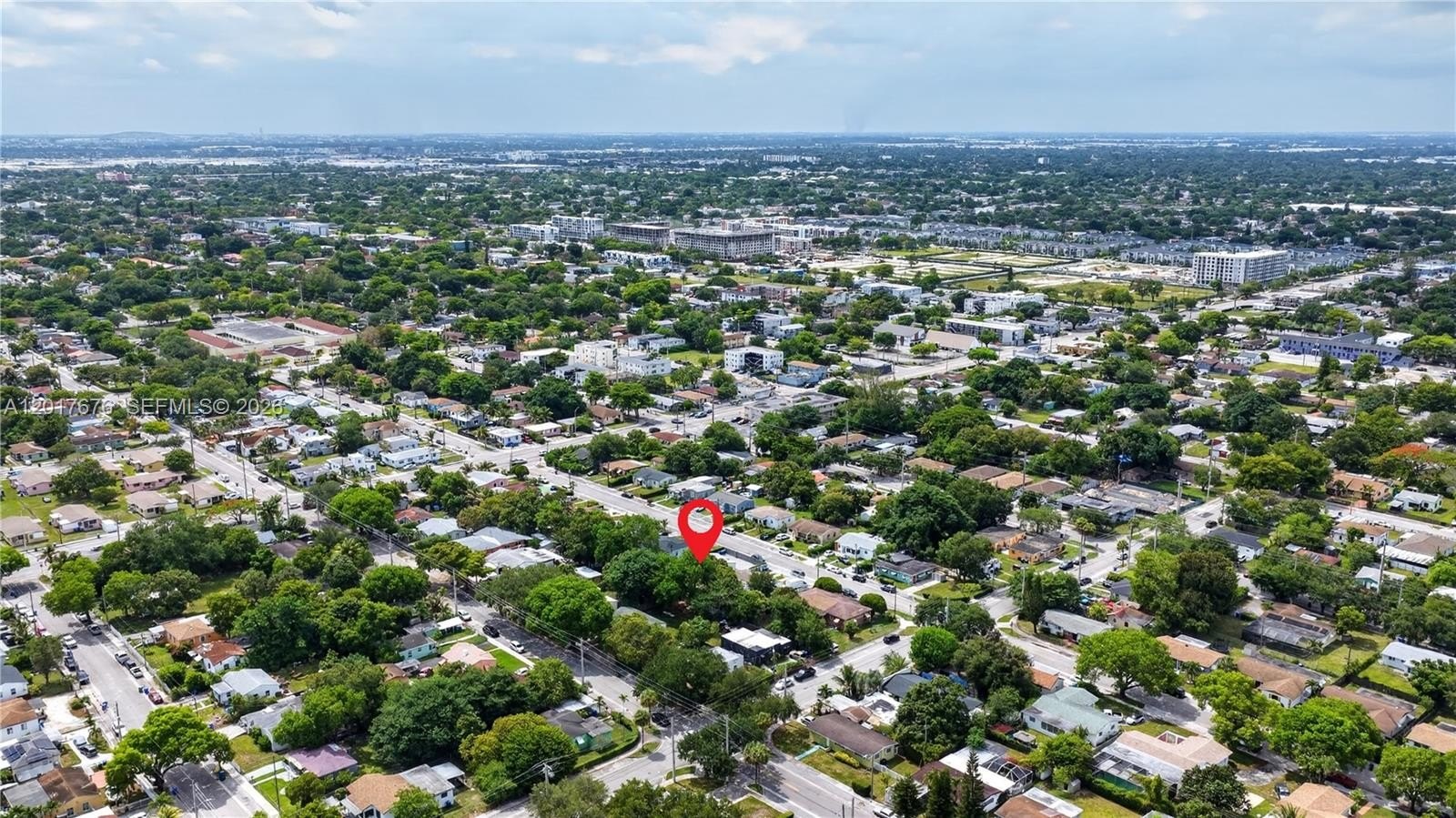 Single Family 3BR 2BA - 1130 NW 57th St, Miami, FL