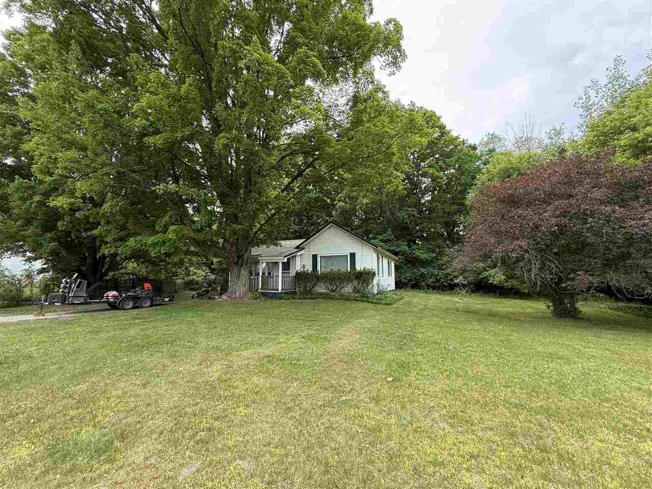 Single Family 2BR 1BA - 306 Echo, East Jordan, MI