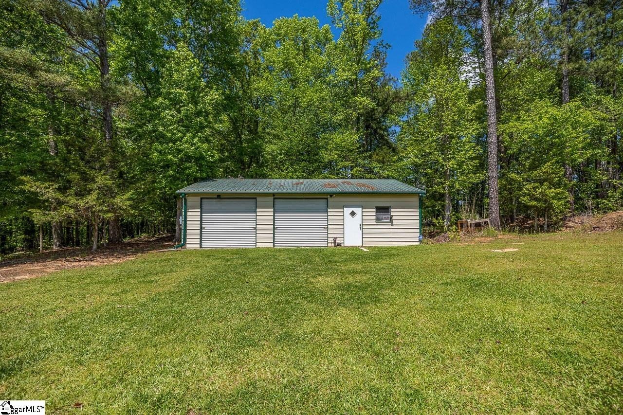 Single Family 4BR 3BA - 10676 Augusta Road, Belton, SC