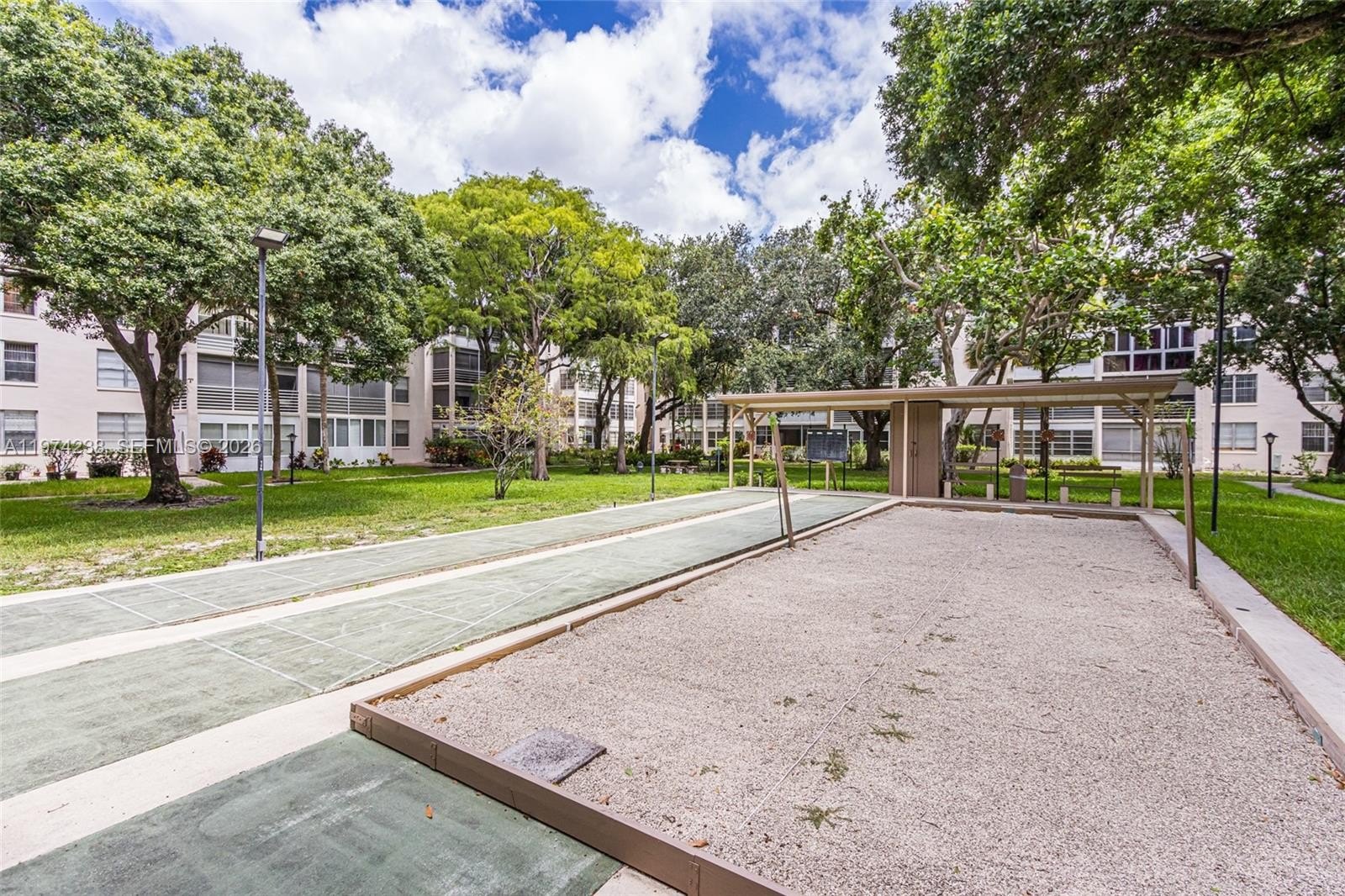 Condo 2BR 2BA - 2649 NW 48th Ter, Lauderdale Lakes, FL