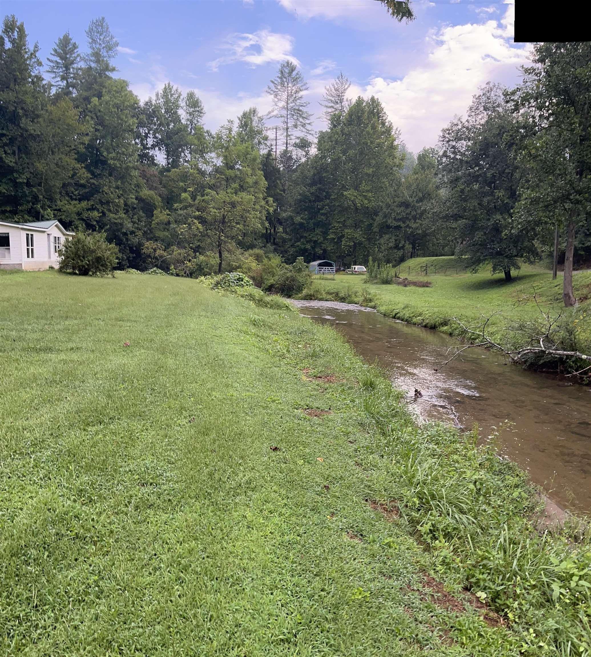 Single Family 2BR 2BA - 5 Bryson Branch Road, Clayton, GA