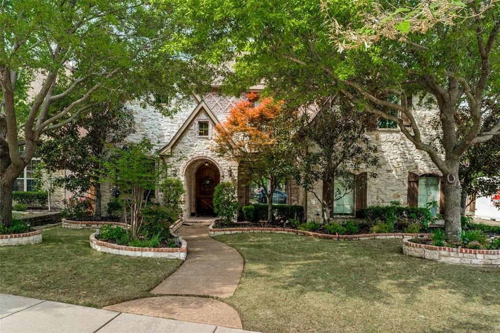 Single Family 5BR 4BA - 1912 Surrey Lane, McKinney, TX