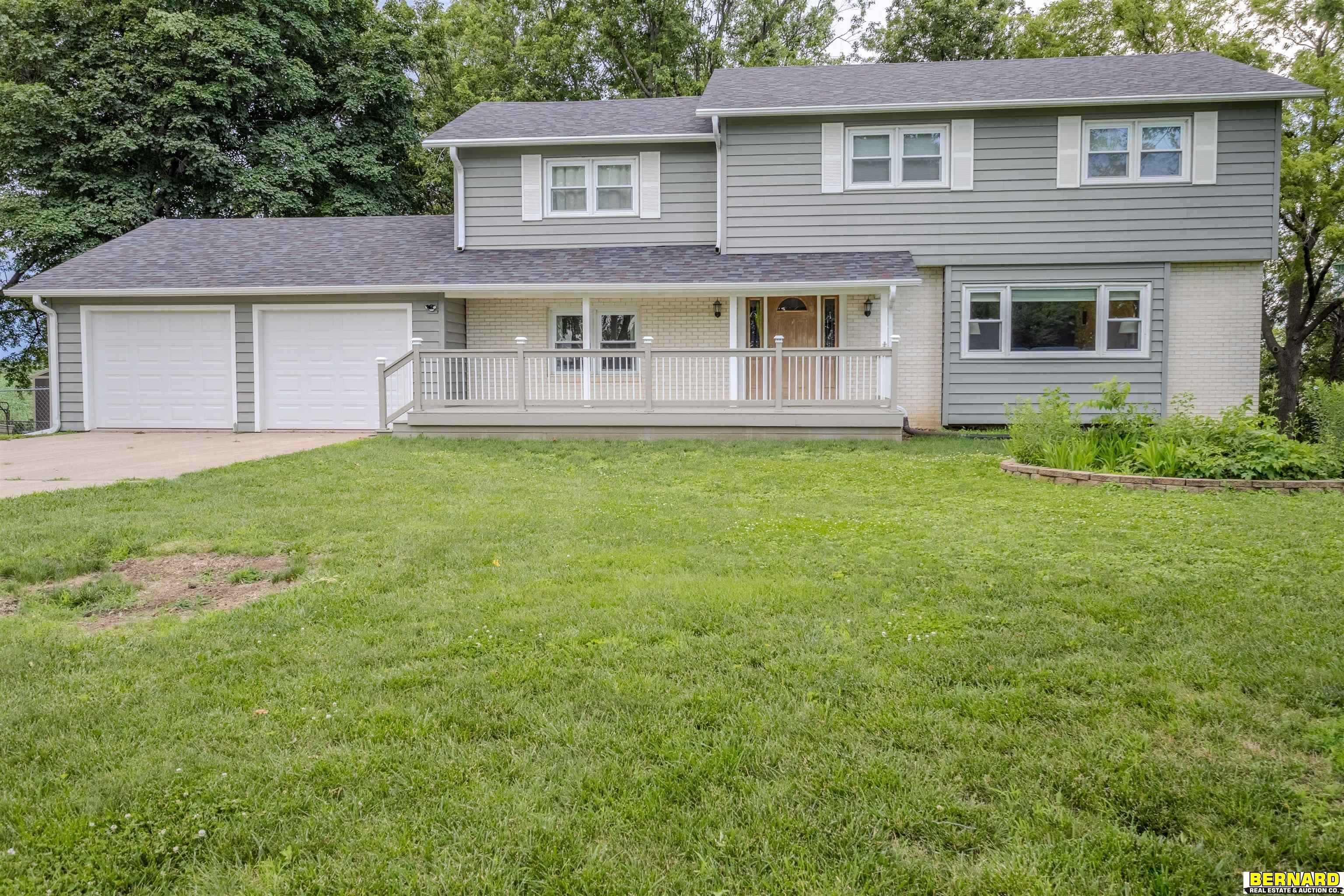 Single Family 3BR 3BA - 306 South 63rd Road, Nebraska City, NE