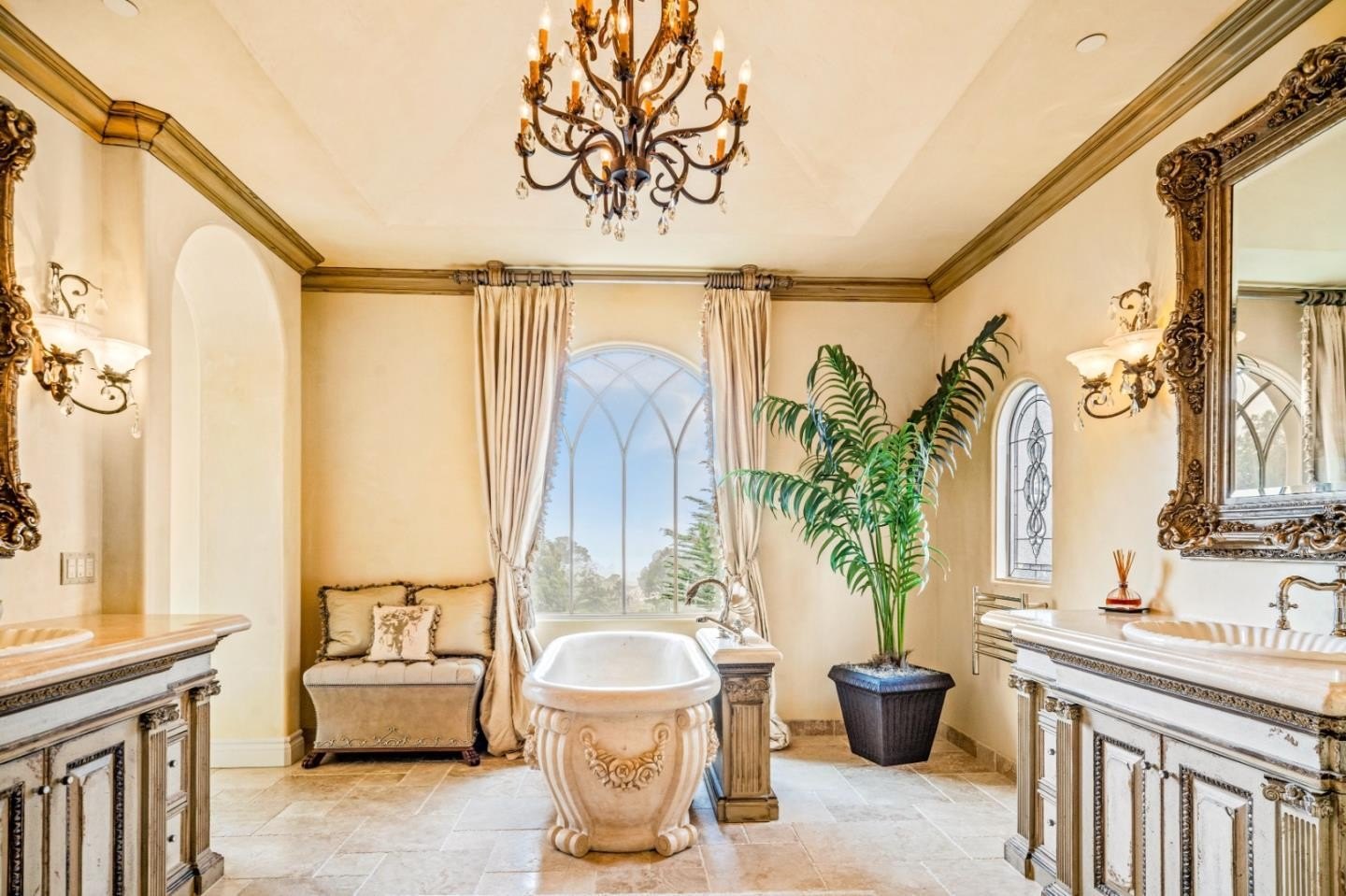 Single Family 5BR 8BA - 1519 Riata RD, PEBBLE BEACH, CA