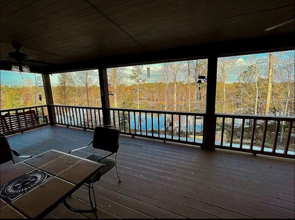 572 Laurel Dr  