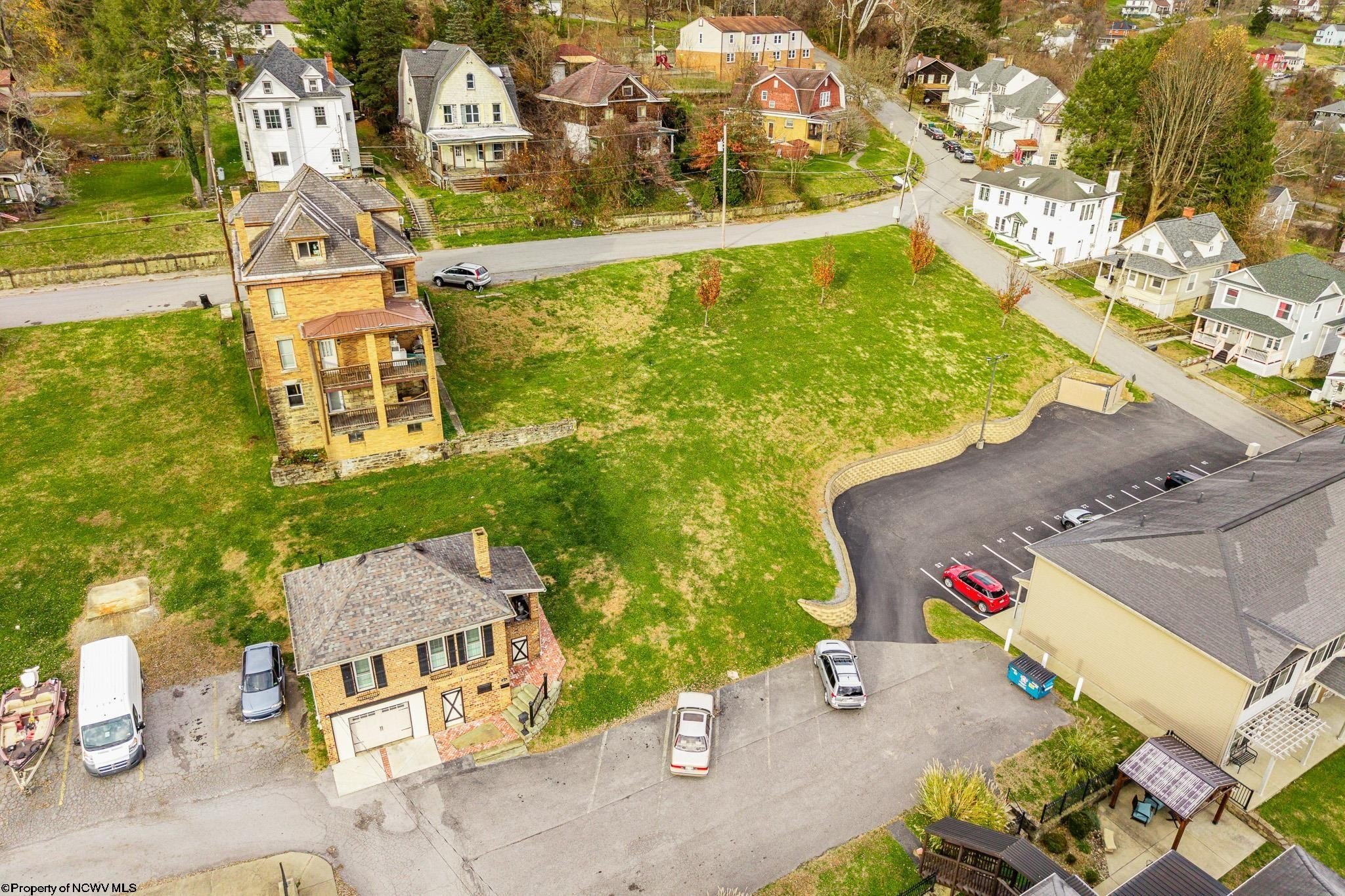 Single Family 1BR 1BA - 216 1/2 Watson Avenue, Fairmont, WV