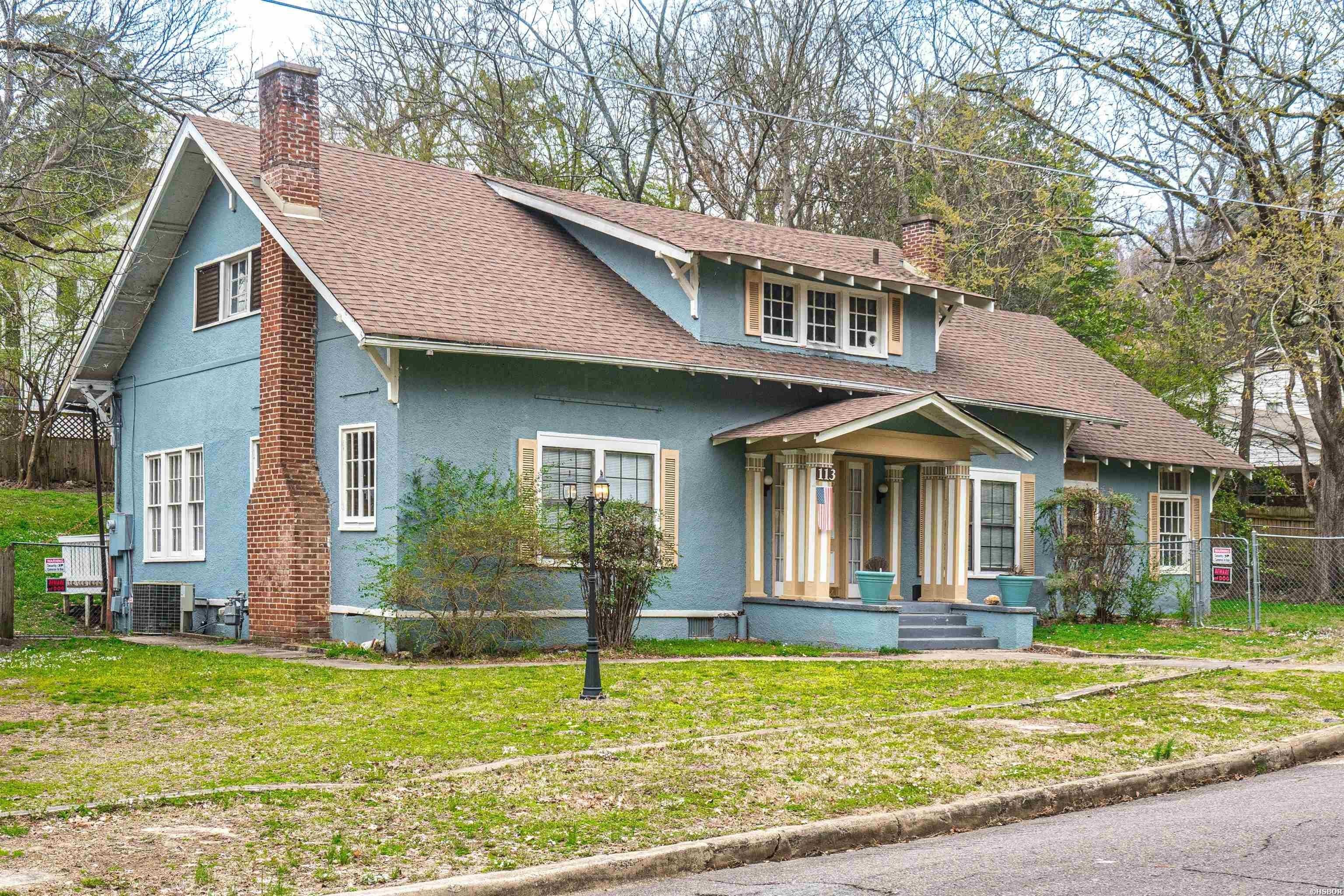 Single Family 4BR 2BA - 111-113 DELL, Hot Springs, AR