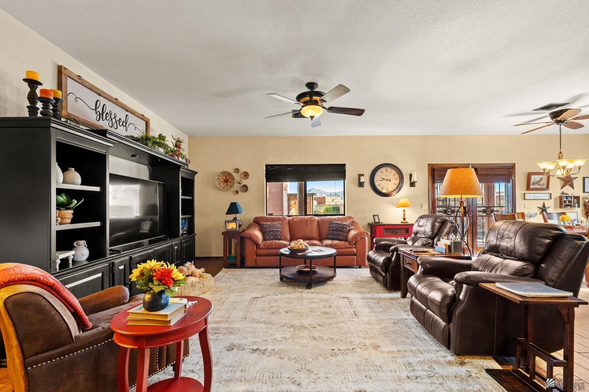 14662 E 52 St  