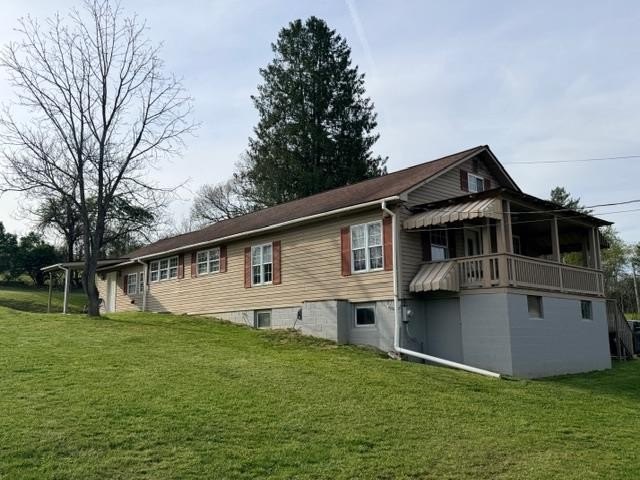 Single Family 2BR 2BA - 275 Coal River Rd, GLEN DANIEL, WV