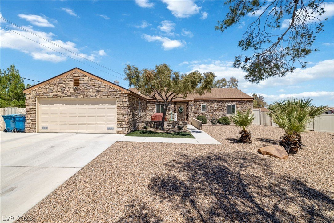 Single Family 3BR 2BA - 9010 S Buffalo Drive, Las Vegas, NV