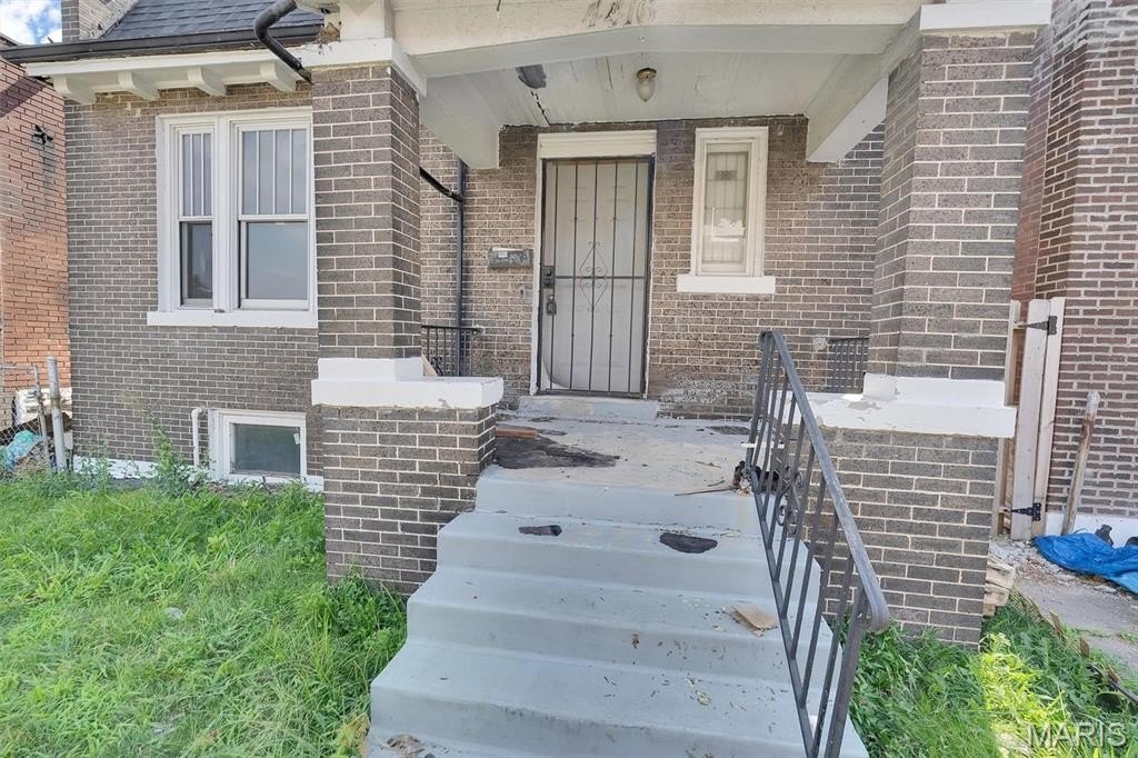 Single Family 2BR 2BA - 4416 San Francisco Avenue, St Louis, MO