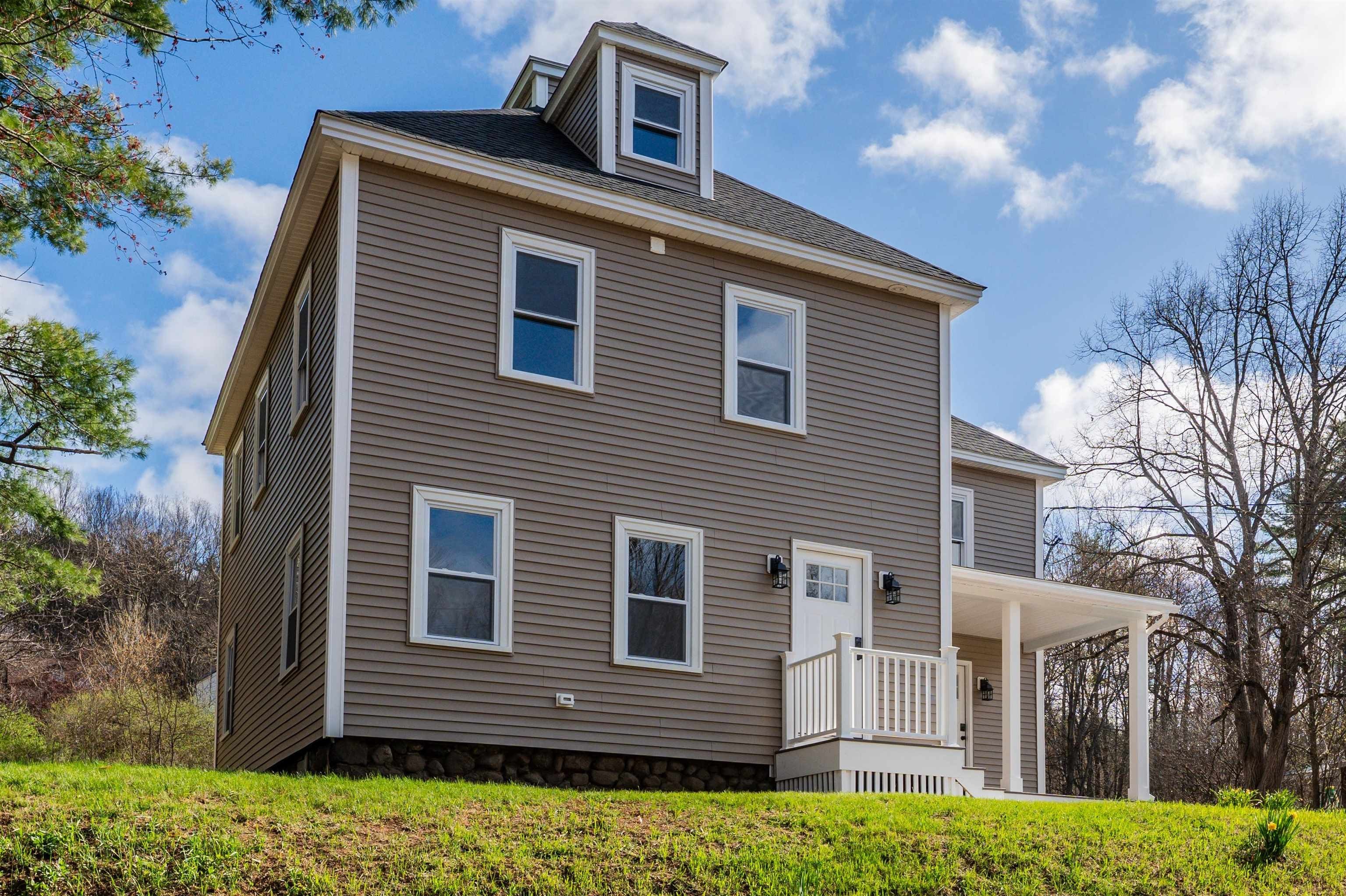 Single Family 5BR 2BA - 27 Washington Street, Ashland, NH