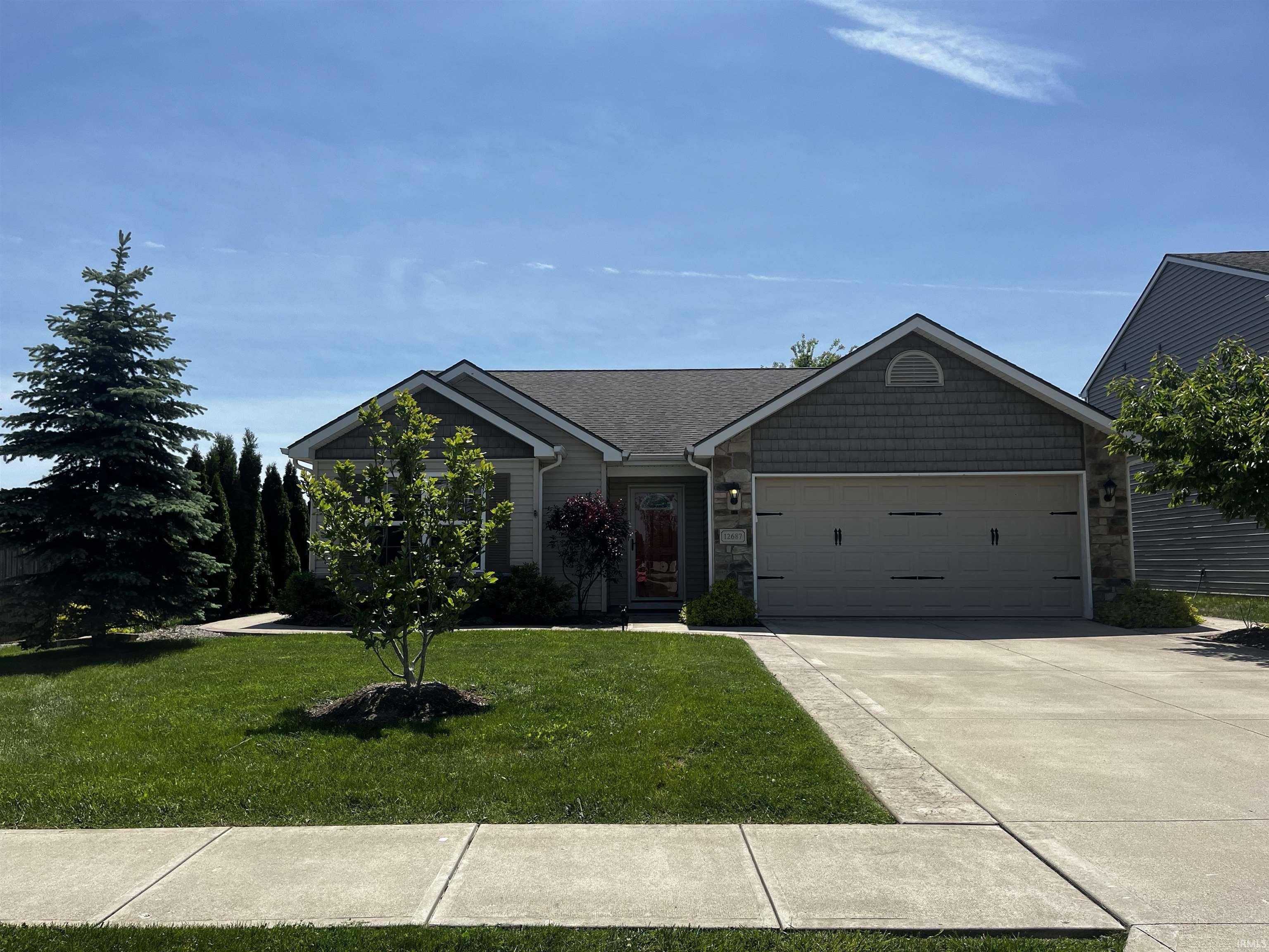 Single Family 3BR 2BA - 12687 Shearwater Run, Fort Wayne, IN