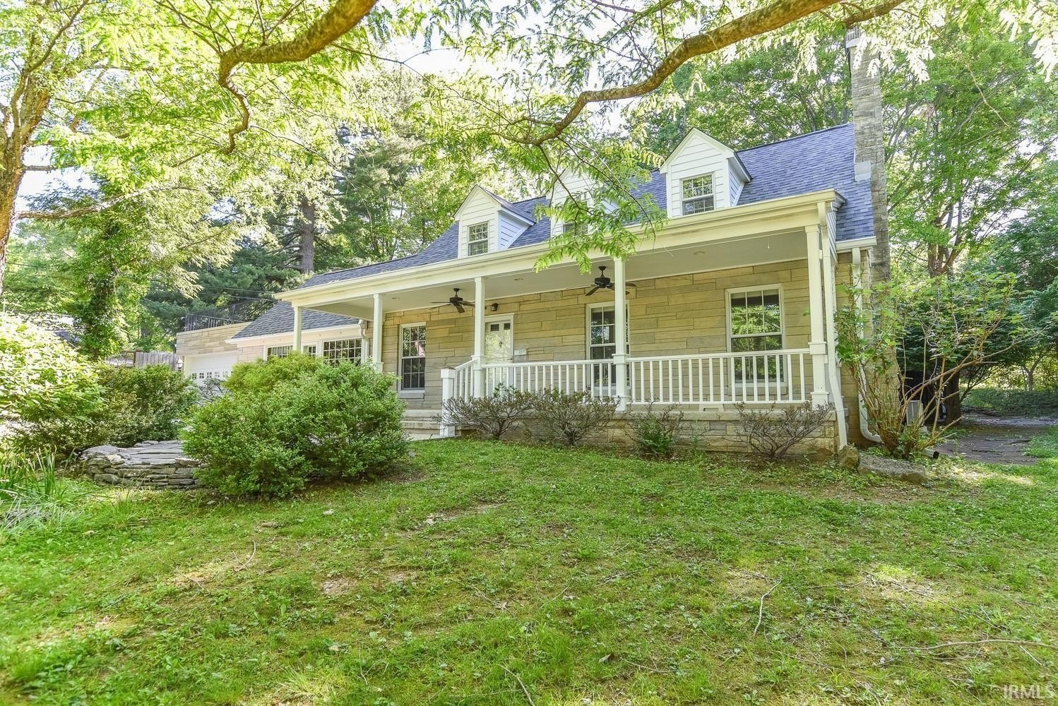 Single Family 4BR 2BA - 909 S Highland Avenue, Bloomington, IN