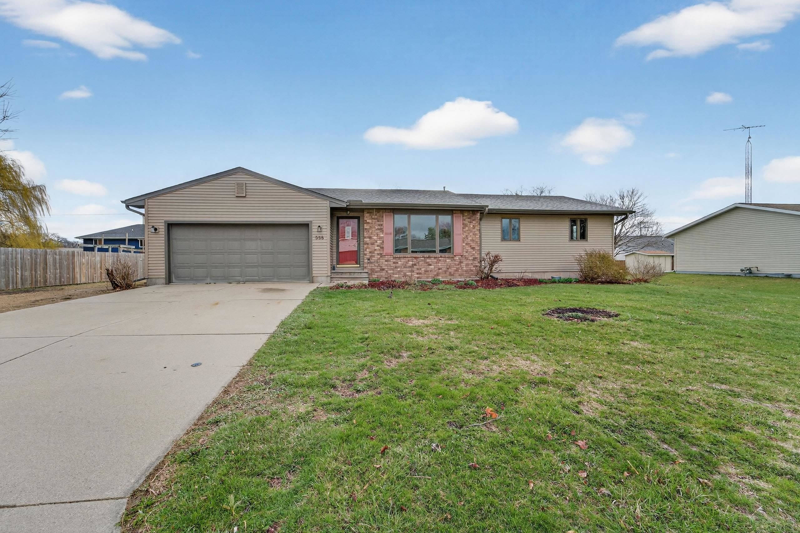 Single Family 3BR 2BA - 588 Washington Street, Monticello, WI