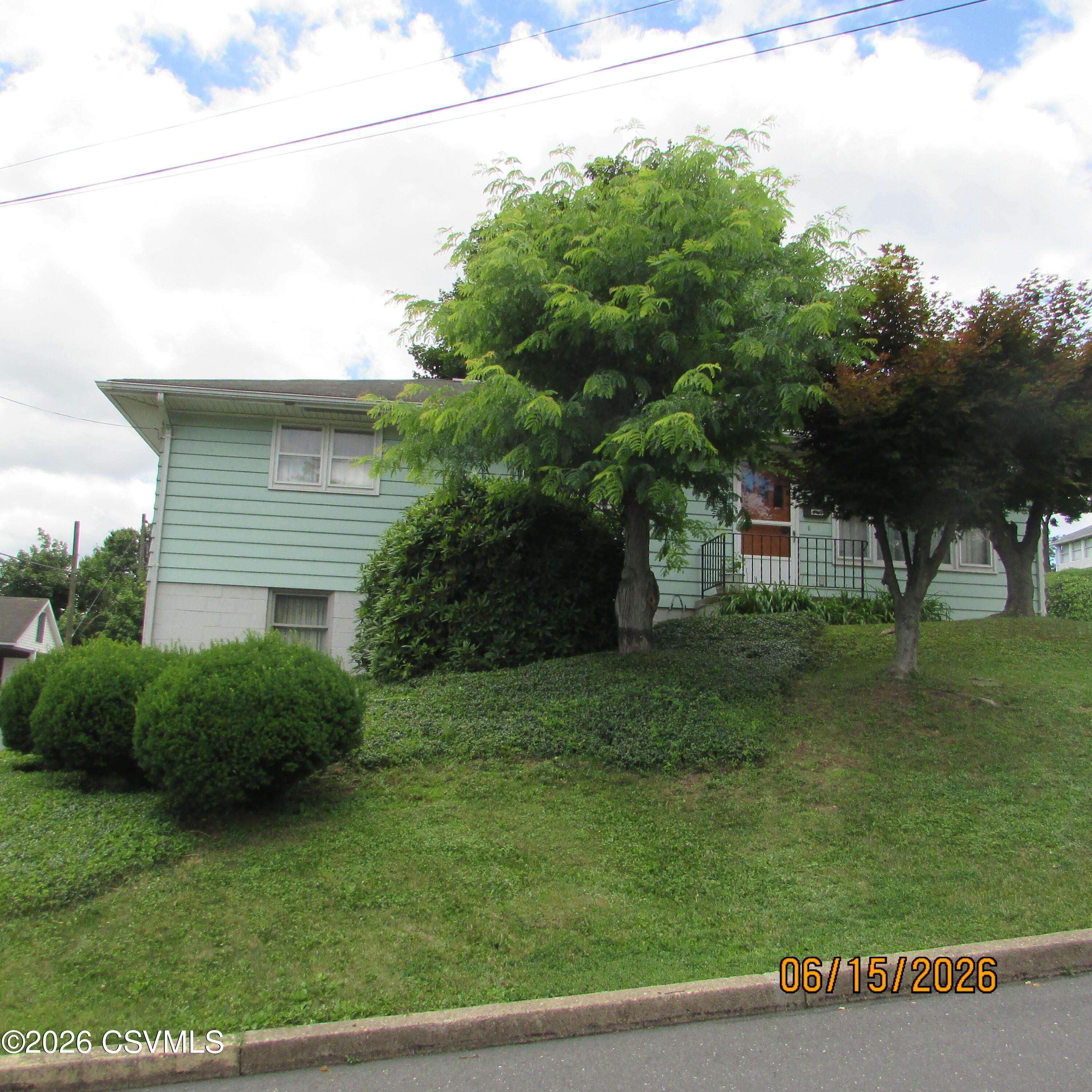 Single Family 3BR 1BA - 155 PRINCE Street, Northumberland, PA