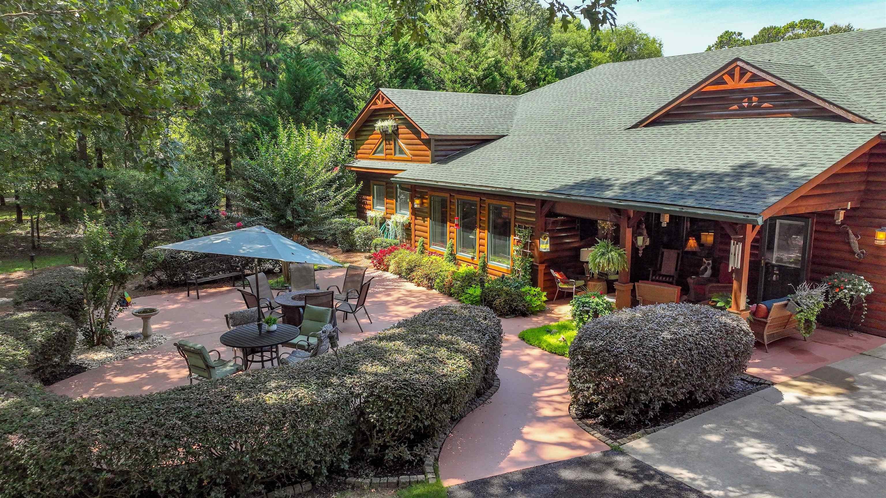 Single Family 3BR 4BA - 121 HOOT OWL LANE, Eatonton, GA